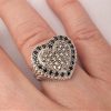Anello cuore con marcassiti griffate e spinelli neri.  AD2114 - immagine 2